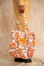 Load image into Gallery viewer, Autumn Leaf Tote