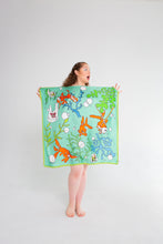 Load image into Gallery viewer, Fish Food Scarf