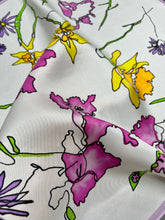 Load image into Gallery viewer, Flower Bouquet Silk Scarf